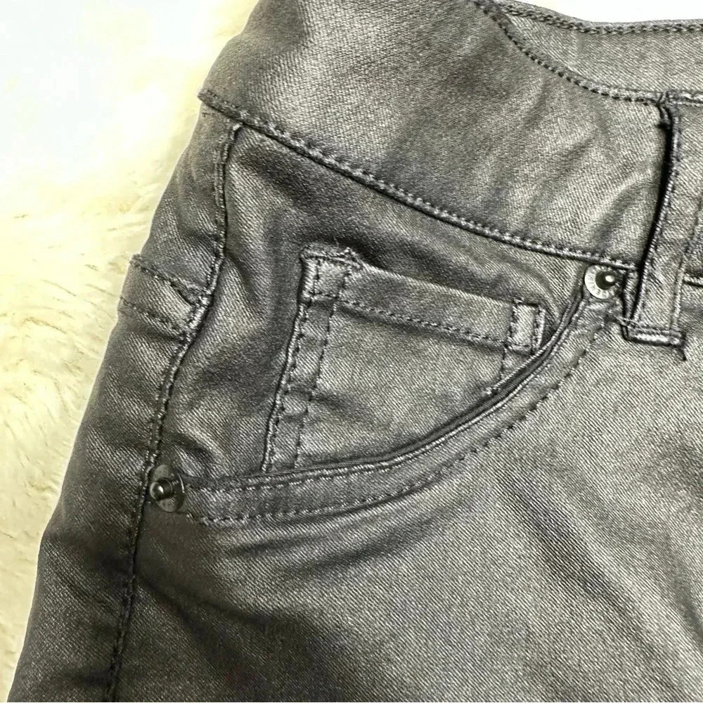 H&M Curvy Jeggings Ultra High Waist Ankle Black Coated Size 4 - Picture 4 of 16